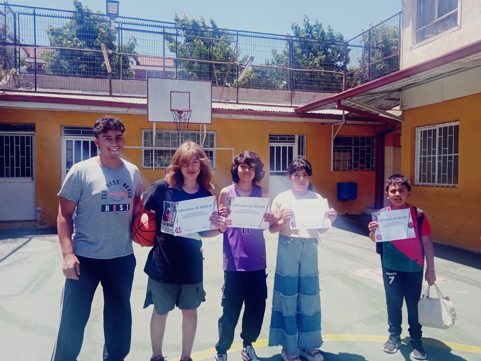 Premiación del Taller de Básquetbol